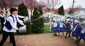 Húsvétváró az Inkubátorházban Húsvétváró az Inkubátorházban